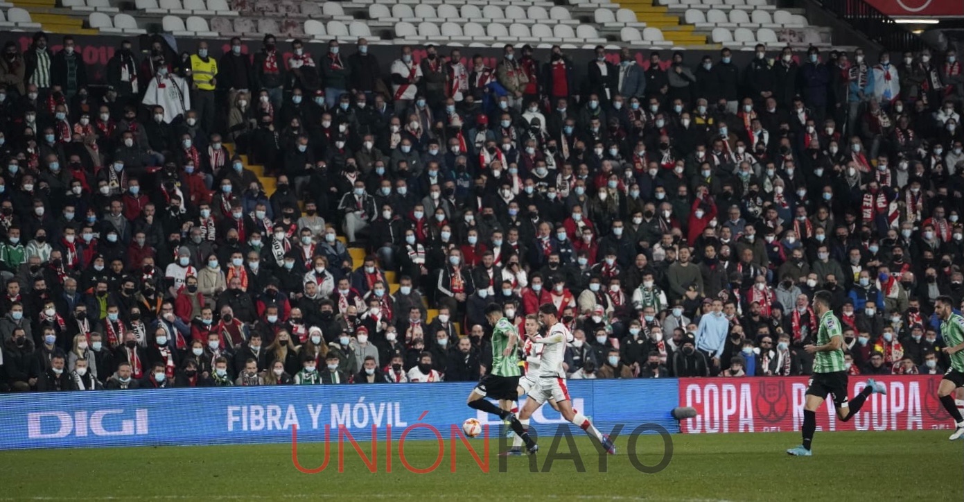 2C7B8FEC E527 4F32 B987 31587E4BF74C