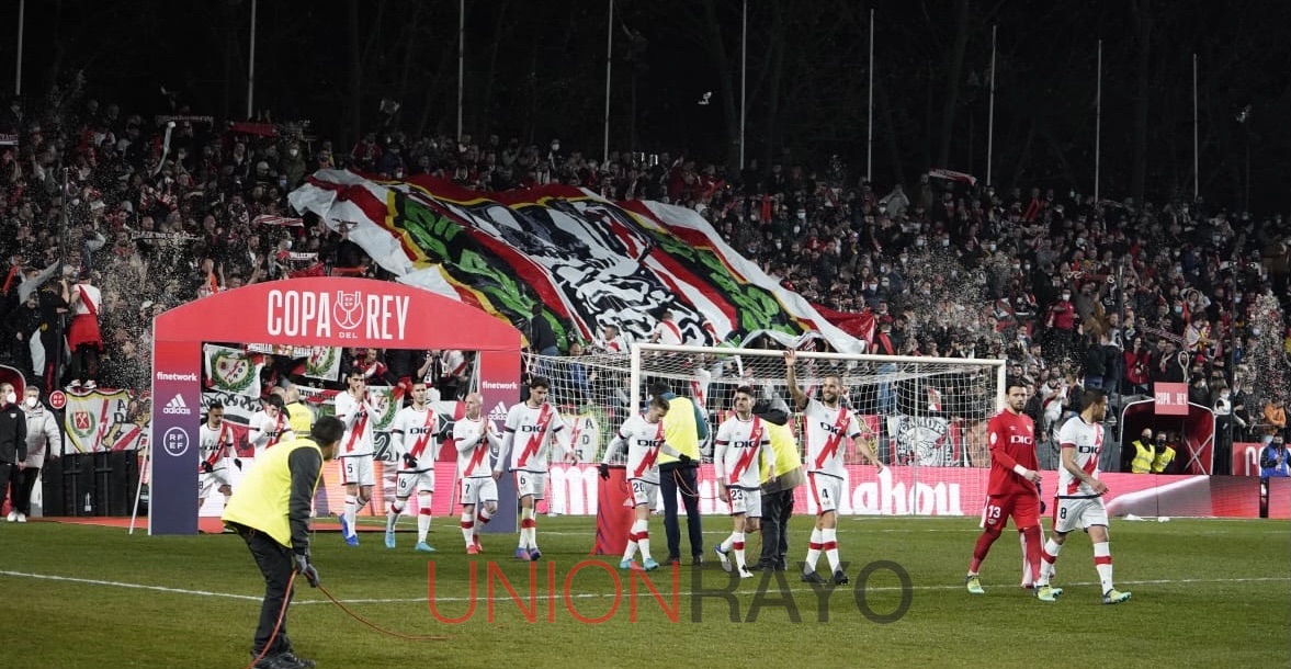 3CE86379 8562 4B39 85F6 DB92C01CE4EA