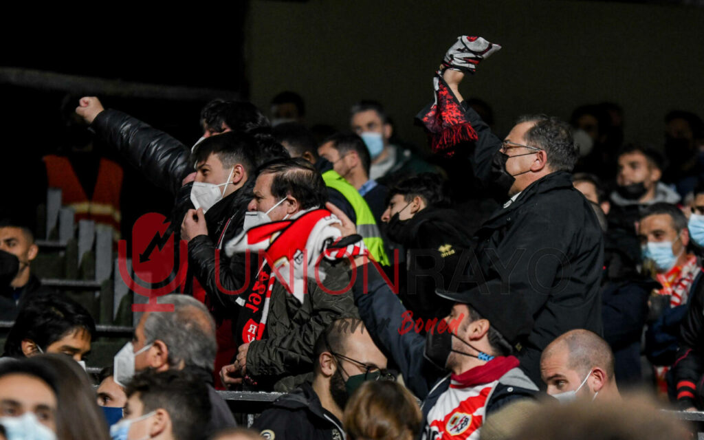 aficionados enfadados