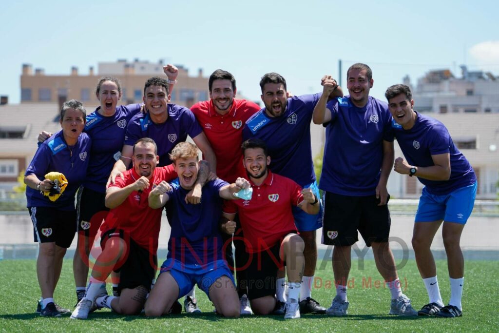 Borja de Andrés: “Lo que me queda de Vallecas es que no se va rendir nadie” 2 E49WkkiXwAIBZD