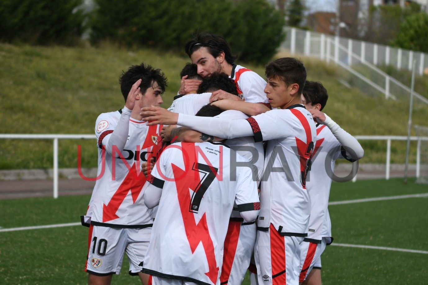 eZy watermark 23 04 2022 06 33 22