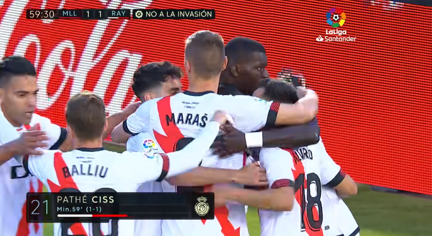 El Rayo es el segundo equipo de LaLiga que más disparos al palo ha realizado en el curso 2021-2022 1 FS5WFeMX0AAY l1