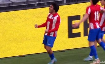 javier curras celebra un gol en el partido de uefa youth league entre borussia dortmund y atletico de madrid captura vamos