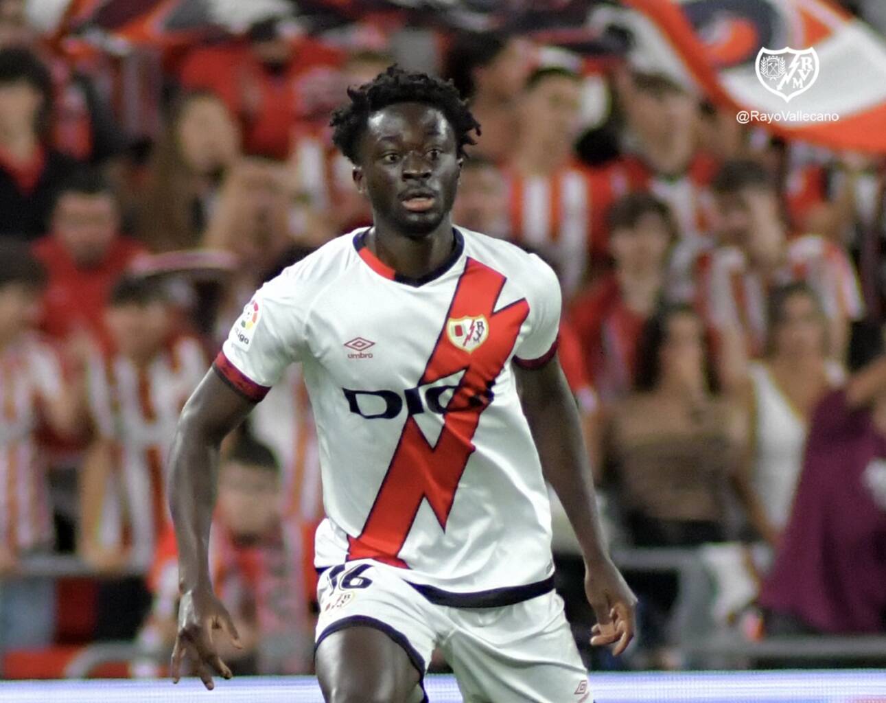 CACB0698 C8B9 4668 A949 EAC8FC0F5985