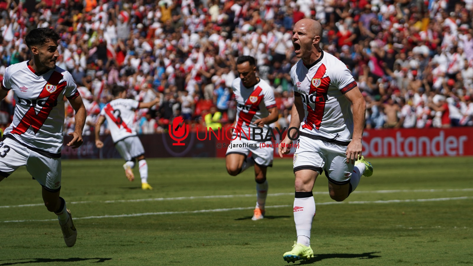 eedc85e8 c674 40bd ba7e e3b0bf3cc7ea