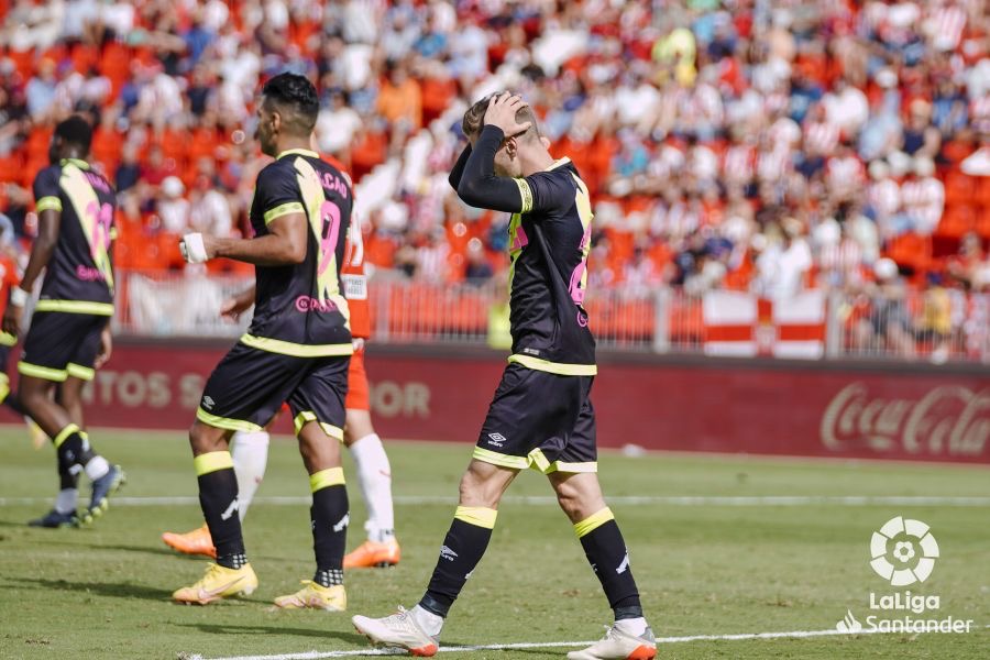 95E7678A 7A8D 4727 98A8 8B59FFD40D31