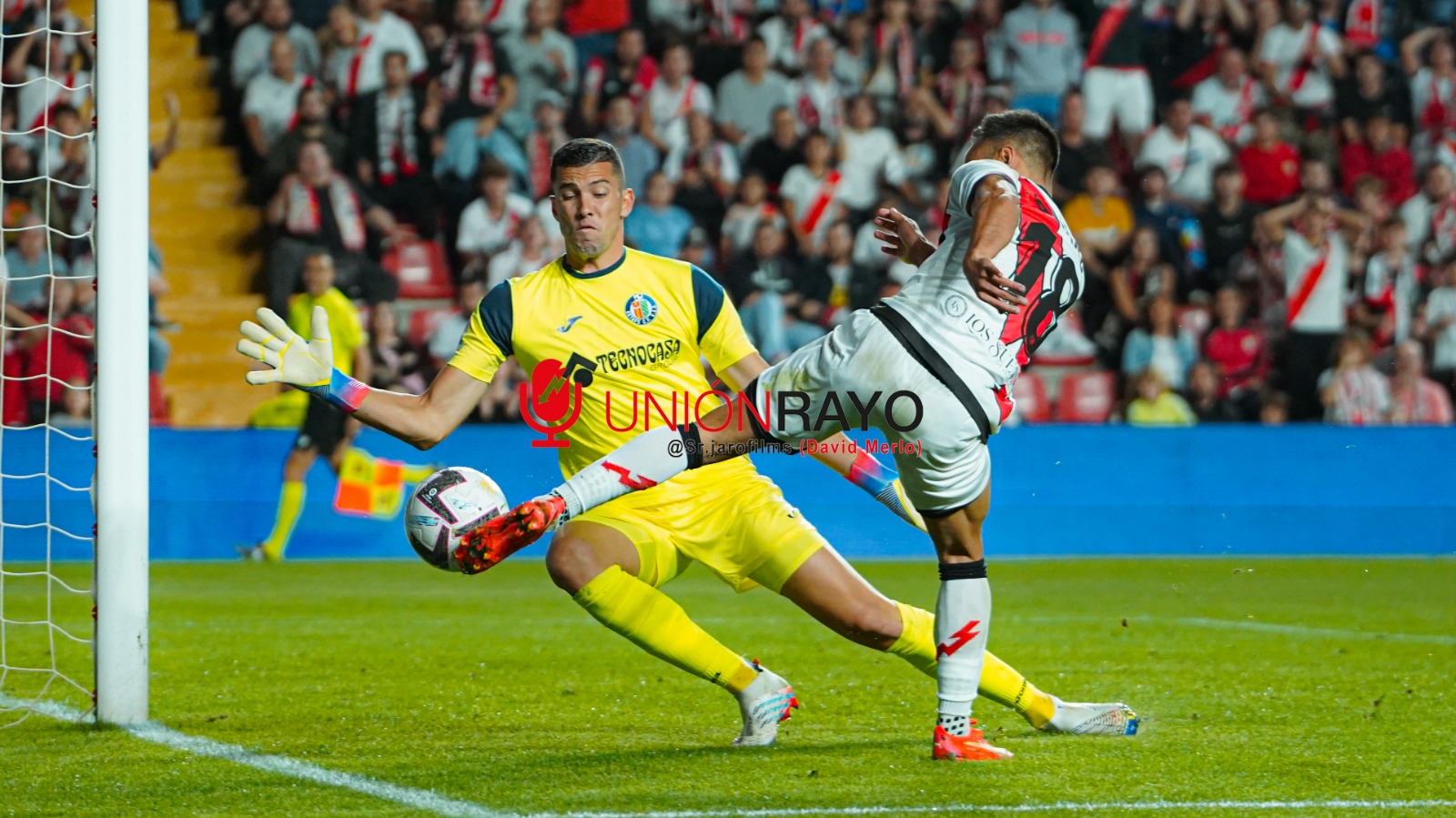 PHOTO 2022 10 14 22 27 14