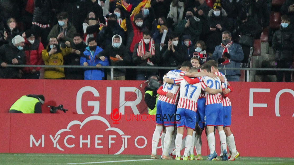 La afición del Girona molesta por el horario del partido ante el Rayo Vallecano 1 image 195