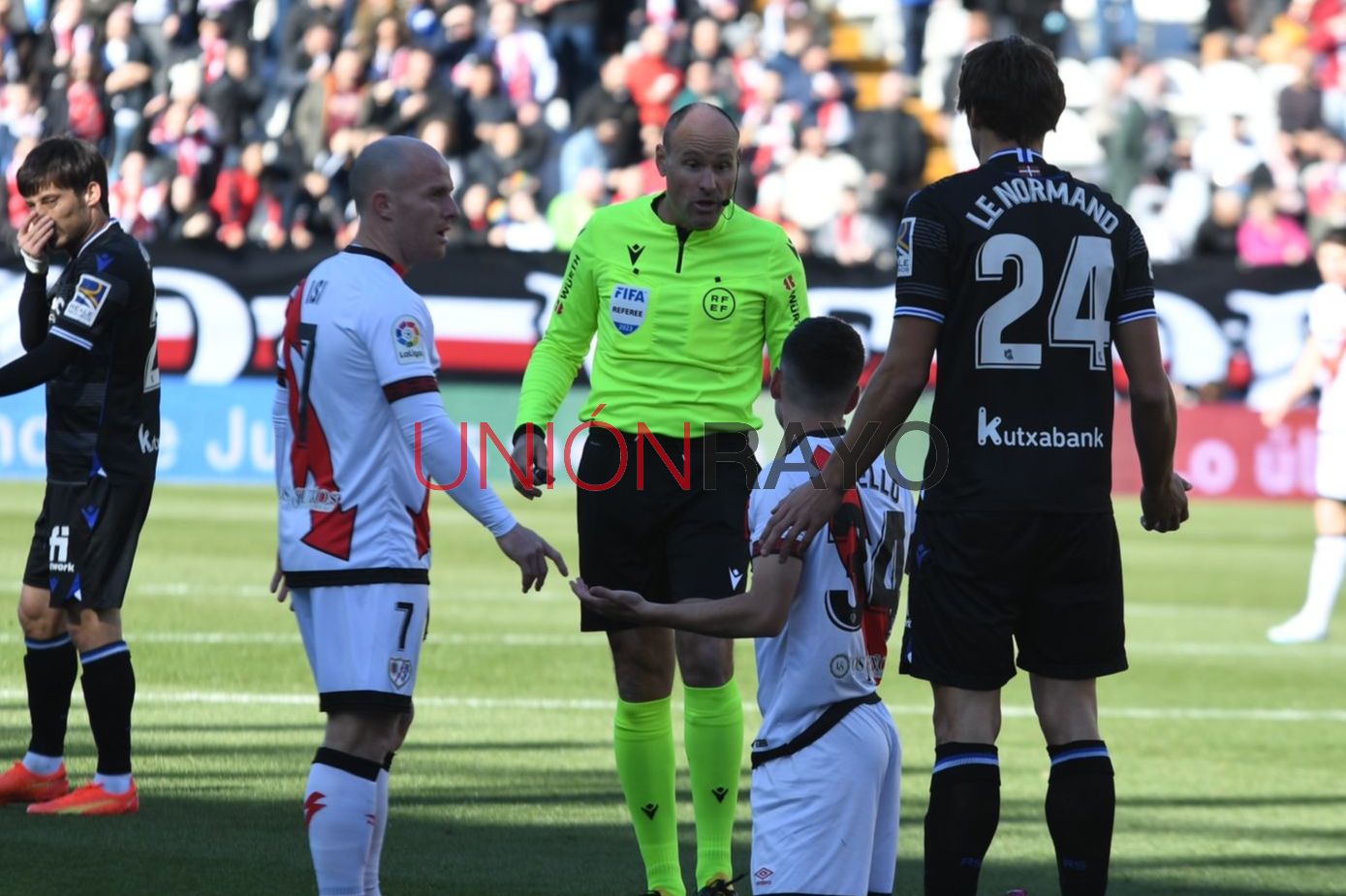 Mateu Lahoz desesperó al público en Vallecas en su vuelta de la 'nevera' 1 eZy Watermark 21 01 2023 06 02 07