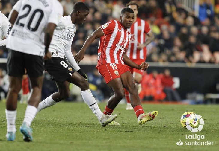 A156B8F3 4ECD 483A 8B45 C9D25E9612E0