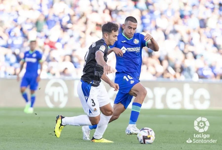 e1f724a3 4bc3 4014 84d4 3e2670534504