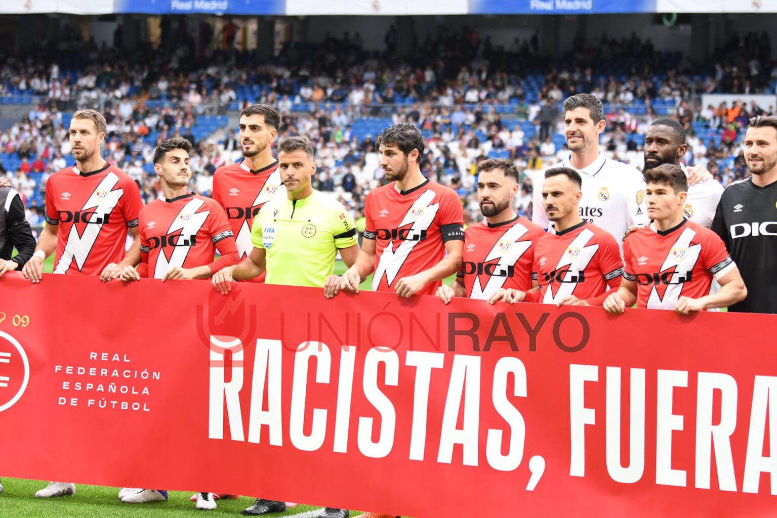 9FDC7278 EF05 4F1D BCB4 E76AF5808555