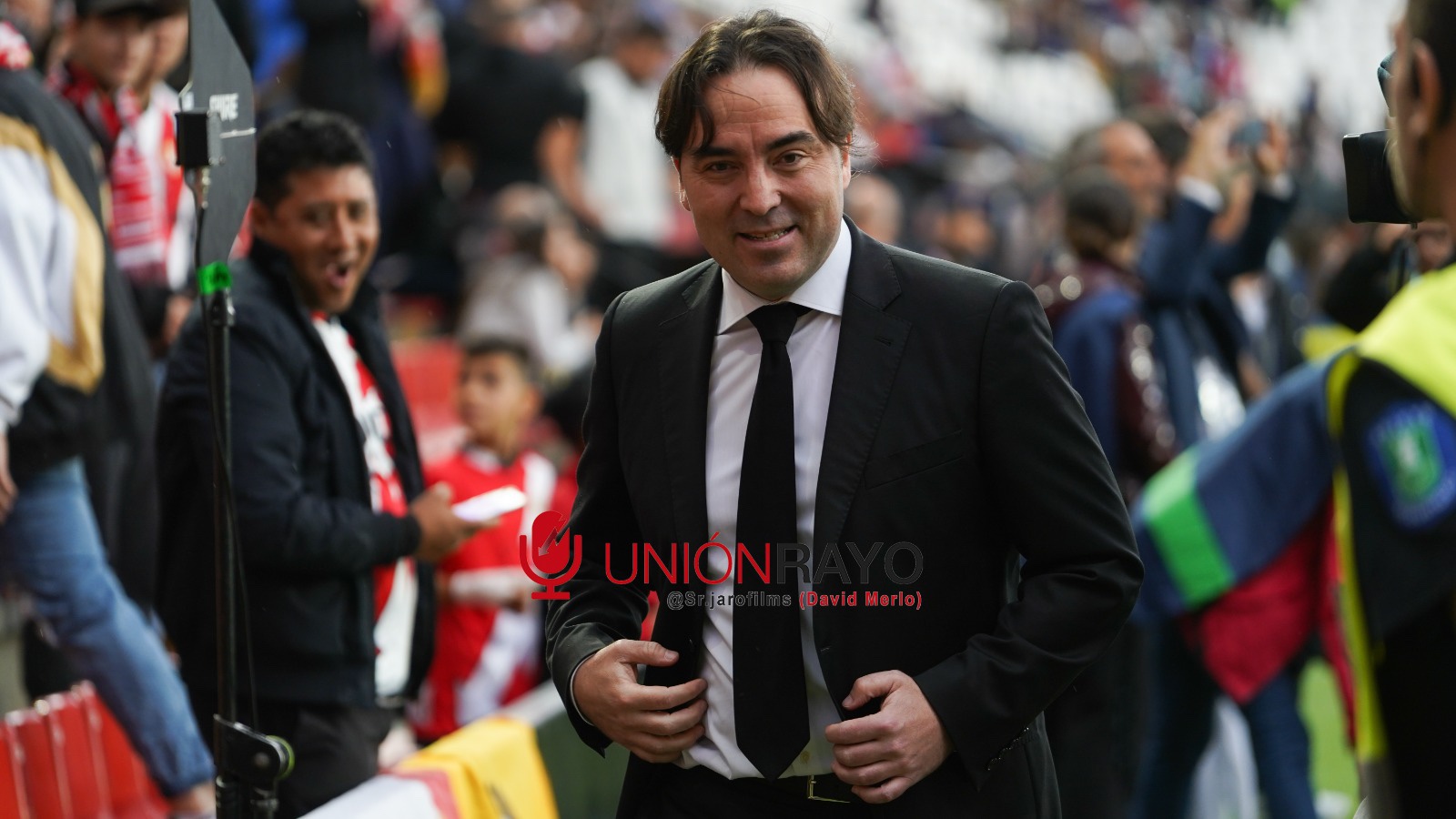 b1acac84 205a 4281 a453 834c24eea3b2