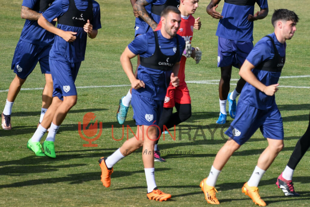 63409CDF 1770 4170 A11E B56BBECFF670