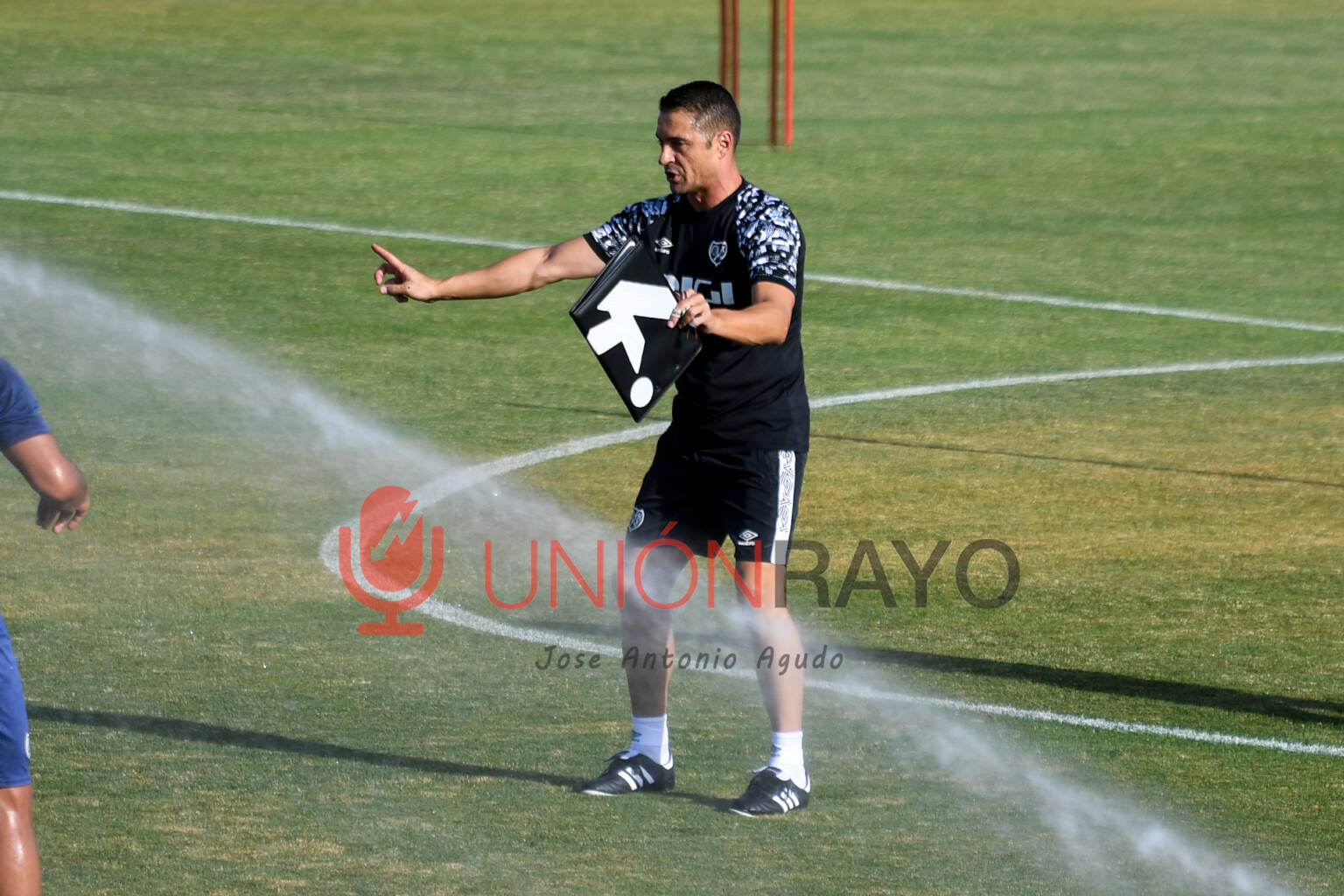 CA6EA55C B96F 4AB0 B800 5A48E5854F2B