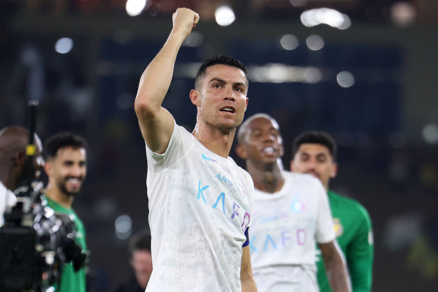 JEDDAH, SAUDI ARABIA - DECEMBER 26: Cristiano Ronaldo of Al Nassr celebrates after winning the match against Al-Ittihad during the Saudi Pro League match between Al-Ittihad and Al-Nassr at Prince Abdullah Al Faisal Stadium on December 26, 2023 in Jeddah, Saudi Arabia. (Photo by Yasser Bakhsh/Getty Images)