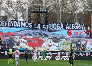 7f81b8d2 b75f 4e0e ba4b 600b199344a0 1