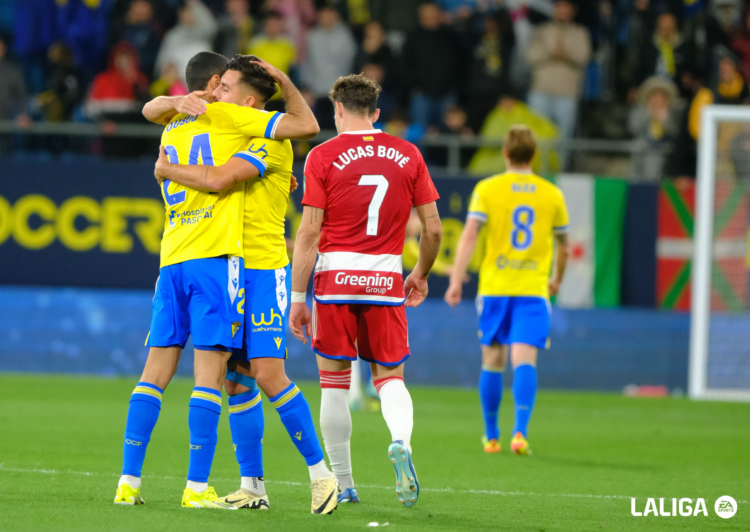 La victoria del Cádiz ante el Granada deja al Rayo a 4 puntos del descenso 1 img 3646 1