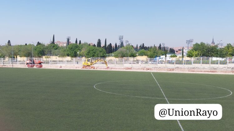 Continúan las obras de la nueva grada del Campo 3 de la Ciudad Deportiva 1 1000207585