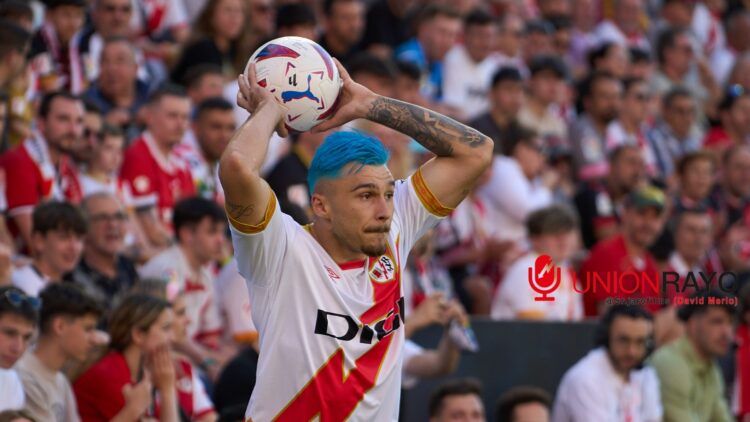 2785756d a00f 465d 8b7f 0e378c2256ae