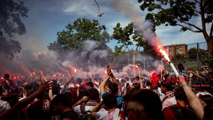 La afición del Rayo Vallecano realizó un gran corteo en la previa ante el Athletic 1 DSC8693