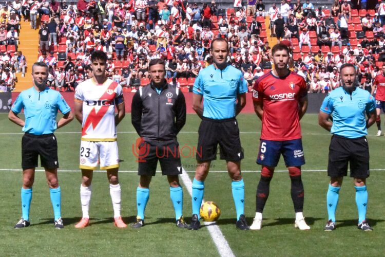 Óscar Valentín analiza el papel de los árbitros en Relevo 1 IMG 6010