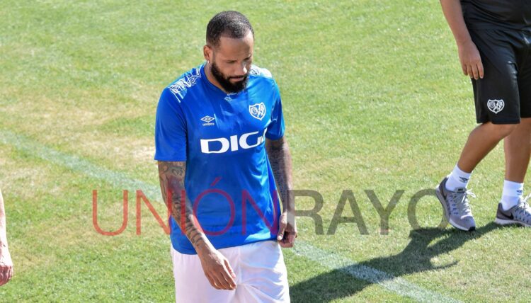 Bebé y Joni Montiel, ausencias del Rayo en San Sebastián 1 Bebé