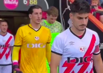 aficionados equipaciones Rayo