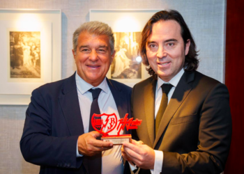 Presa Laporta Rayo Centenario