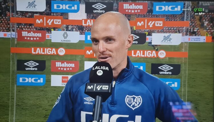 Isi tras el empate ante el Atlético de Madrid: "Teníamos en mente el partido contra el Barcelona que también nos pusimos por delante y no podíamos cometer los mismos errores" 1 Isi declas atletico