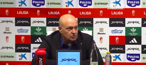 El enorme enfado de Pepe Mel en el Tenerife: "Me encargaré de meterles el dedo en el culo para que espabilen" 1 Pepe Mel Tenerife