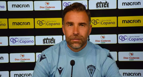 El exrayista Alberto Cifuentes nuevo entrenador del Villanovense 1 Alberto Cifuentes