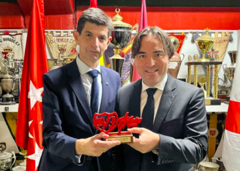 Rayo Alavés obsequio Centenario
