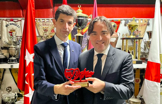Rayo Alavés obsequio Centenario