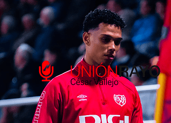 Etienne Eto'o entra en la convocatoria ante el FC Barcelona 23 Etienne Eto'o