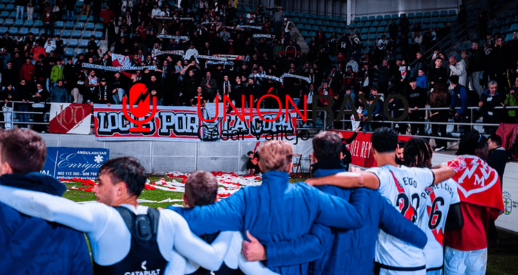 ‘La Vida Pirata’ sonó ante el CD Villamuriel en Copa del Rey 1 La Vida Pirata Villamurel Nueva Balestera