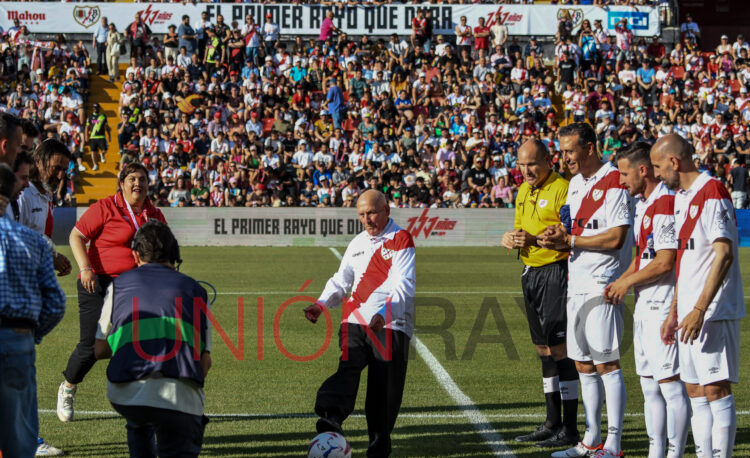 Rafa Garrido, socio número 1 del Rayo, en la SER: "Mi vida sin el Rayo sería muy aburrida" 1 Rafa Garrido entrevista