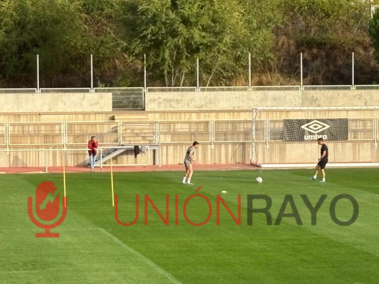 Chavarría entrenamiento Rayo