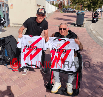 Camello y vicepresidente de Discaprayo Juan Segovia