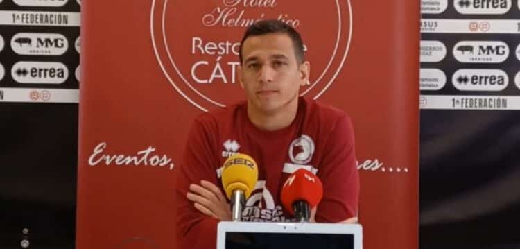 El Unionistas, ilusionado con el Rayo: “Es un equipo especial; será una fiesta” 1 Entrenador Unionistas