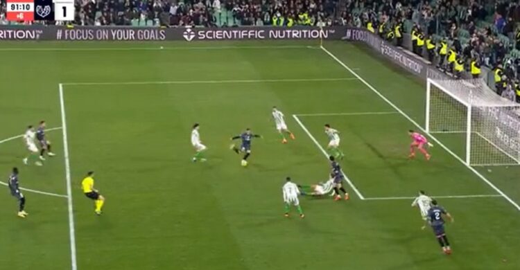 77745606 33de 4faa 8042 a7311ba47fb0 1