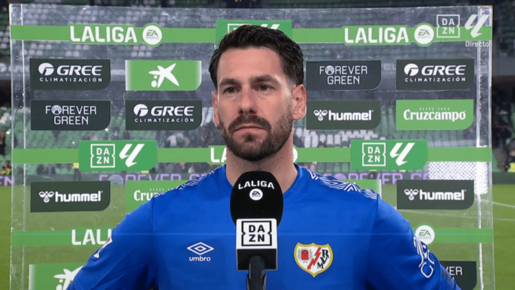 Batalla tras el empate ante el Betis: "Convertimos un verdadero golazo de Isi que nos ayudó a ponernos en partido" 1 Batalla declas betis