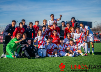 Galería Rayo B celebración de victoria