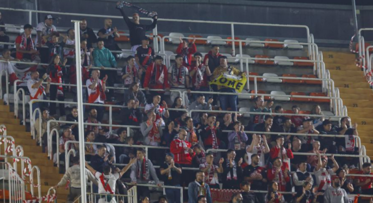 afición Rayo desplazamiento aficionados Valencia Mestalla