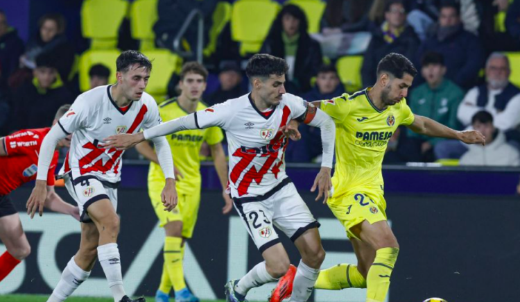 Villarreal 1-1 Rayo: "Un punto agridulce en La Cerámica" 1 Villarreal Rayo