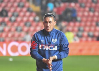 Pacha Espino baja fallecimiento padre