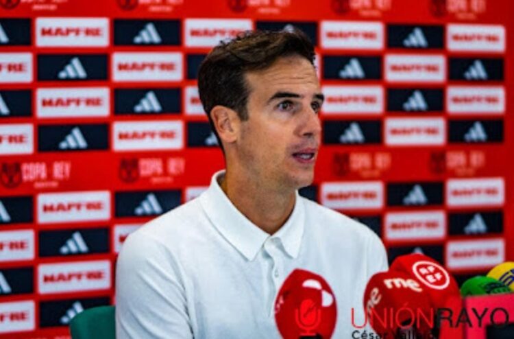 Iñigo Perez rueda de prensa unionistas