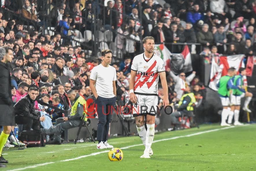 Lejeune, tercer jugador extranjero del Rayo con más partidos en Primera 2 Lejeune entrevista