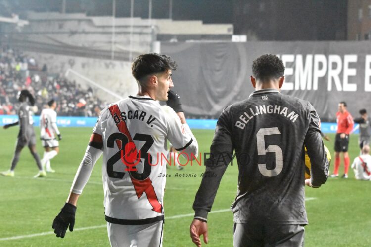 Oscar responde a las críticas