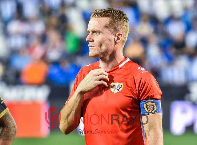 Batalla sigue los pasos de Wilfred, Cobeño o Alberto García en su primer año en Vallecas 4 Alberto García